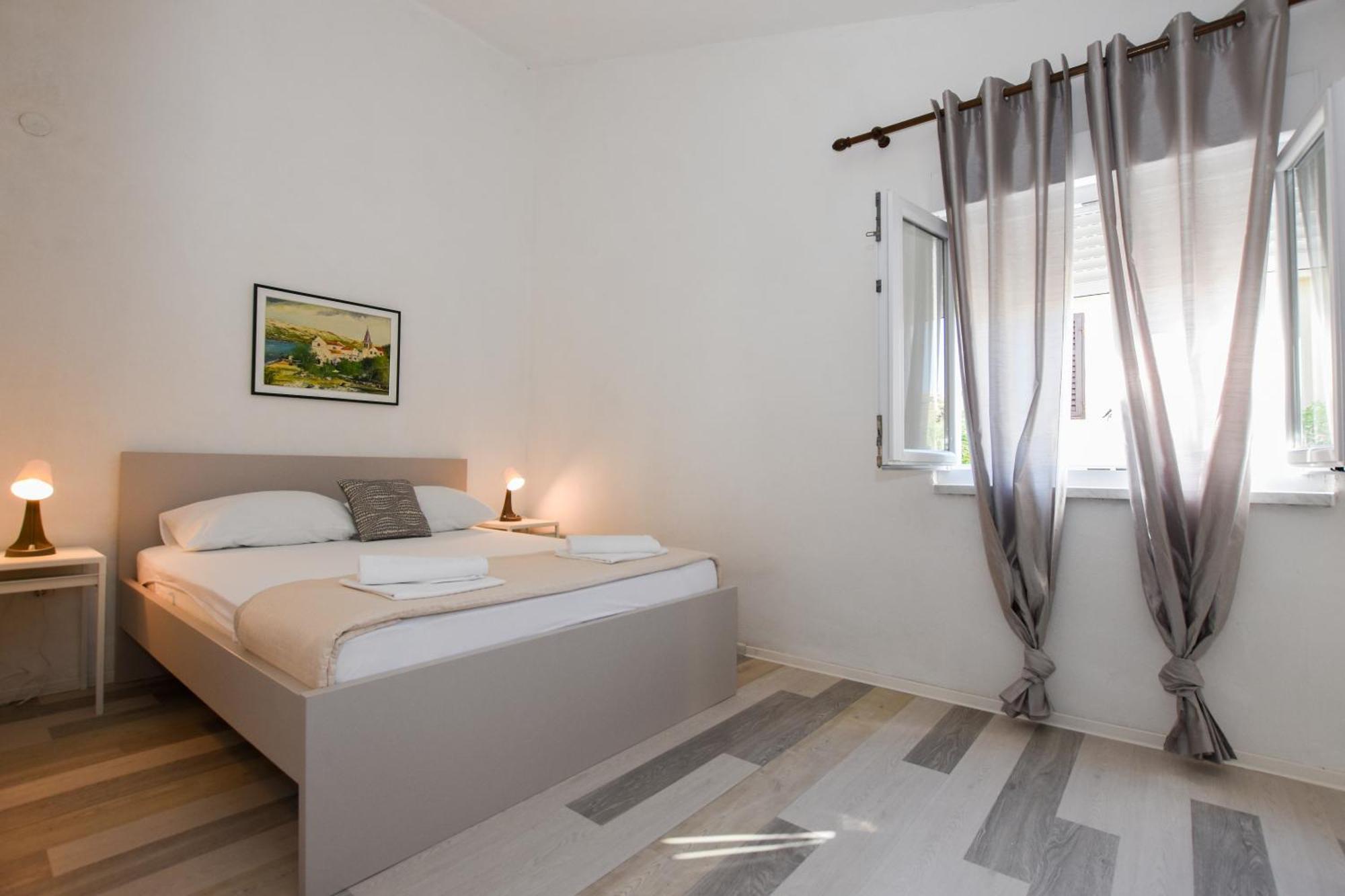 Movo House Pag Town